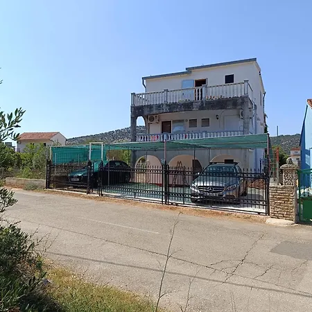 Apartment Parlov